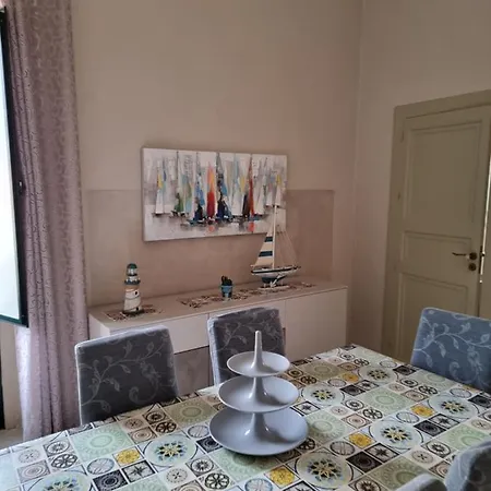 Διαμέρισμα Holidays Luxury - 120 M2 *